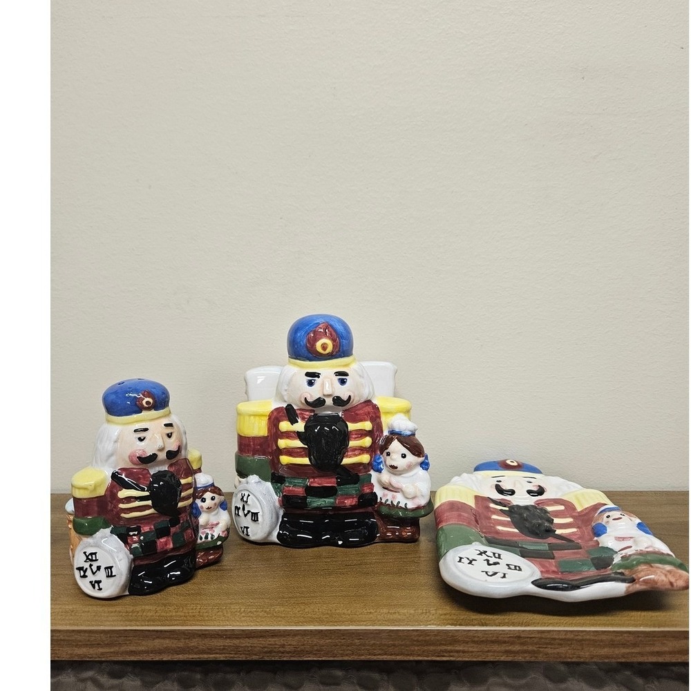 Vintage Nutcracker Ceramic Kitchen 3-Piece Set International China Blue Red
